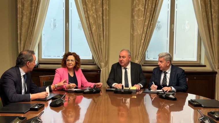 Los senadores del PP de Toledo defienden la Ley de Fiscalidad Agraria presentada en el Senado para aliviar la carga impositiva de agricultores y ganaderos