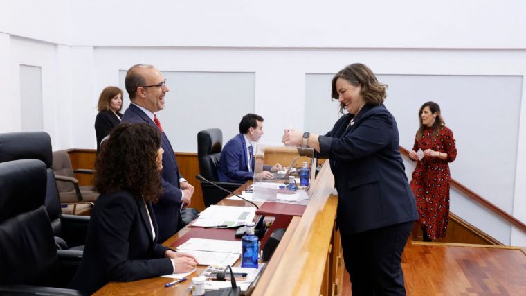 Charo García Saco y Silvia Fernández relevan a Fernando Mora en la Secretaría Primera de la Mesa y en el Grupo Socialista de las Cortes