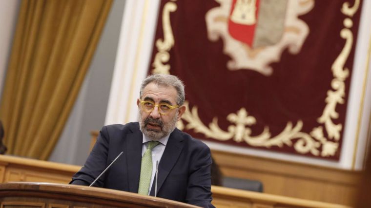 Fernández Sanz presume de gestión sanitaria mientras PP y Vox piden su dimisión por 'desprecio' a los empleados