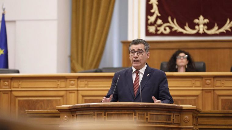 Vox advierte de que el registro de sanitarios objetores al aborto implantado en CLM busca 'perseguir' a los médicos