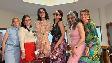 La "fiesta yeyé" brilla en Tarancón en un Carnaval que aspira a ser declarado de Interés Turístico Regional