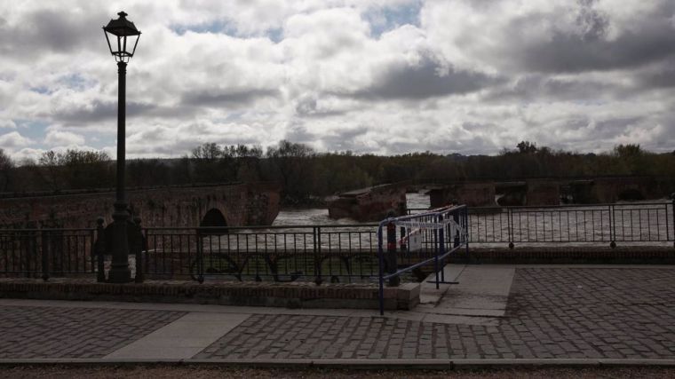 La Mesa por Talavera y Comarca pide celeridad a las administraciones y agilizar la burocracia para la reconstrucción del puente romano