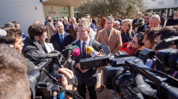Page pide al PSOE romper el pacto "antinatura" con Puigdemont: "Nos puede llevar a la ruina como proyecto y como partido"
