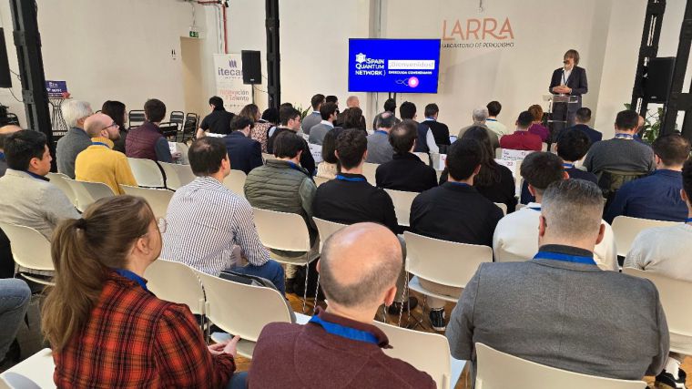 Más de 100 investigadores participan en el I Encuentro Nacional de Tecnólogos en Computación Cuántica organizado por ITECAM