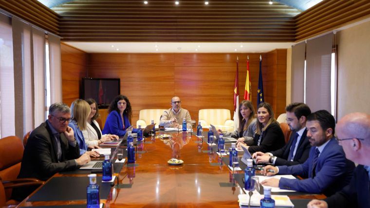 El Pleno de las Cortes regionales aborda el Proyecto de ‘Ley de Acompañamiento de Presupuestos’
