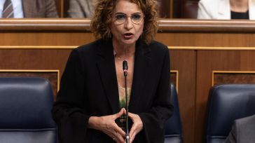 Montero niega un acuerdo arancelario que beneficie a Cataluña y afea al PP buscar excusas para desmarcarse