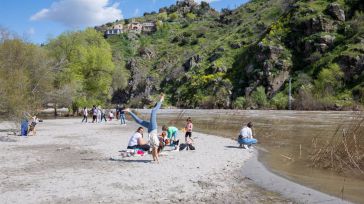 El Ayuntamiento de Toledo insiste en pedir precaución con el uso de la playa en Tenerías: "No sabemos qué tiene esa arena"