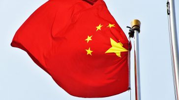 China se muestra "abierta" a un diálogo con EEUU sobre aranceles y pide a Washington "abandonar el chantaje"