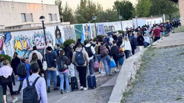 Malagón da refugio a casi 300 viajeros de un tren varado por el apagón