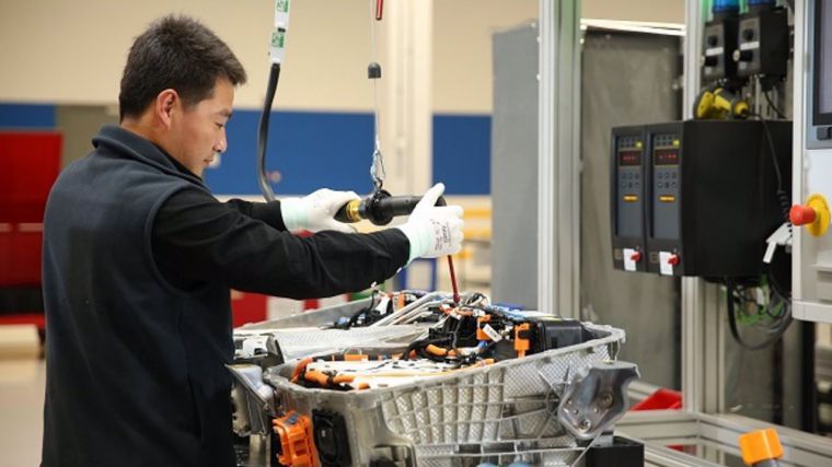 La actividad de las fábricas chinas cae a mínimos desde 2023 por la guerra comercial