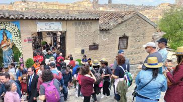 El tiempo inestable no asusta a los toledanos, que volvieron a abarrotar la romería del Valle de Toledo