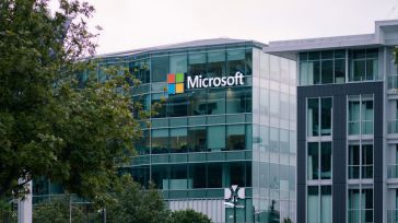 Microsoft gana 22.700 millones en su tercer trimestre fiscal, un 18% más