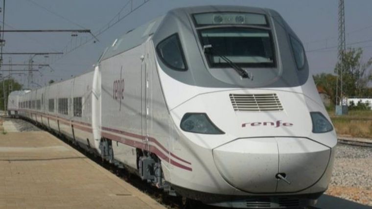 El robo de cable en varios puntos de la provincia de Toledo deja sin servicio a treinta trenes que conectan Madrid con Andalucía