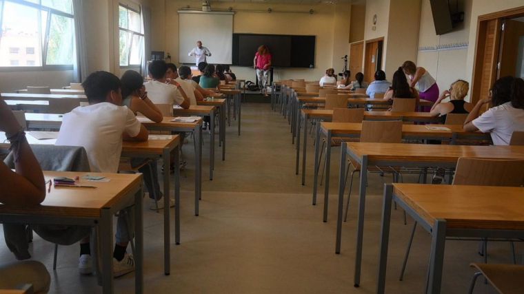 El rector de la UCLM destaca la 'normalidad' como nota predominante en el desarrollo de la PAU