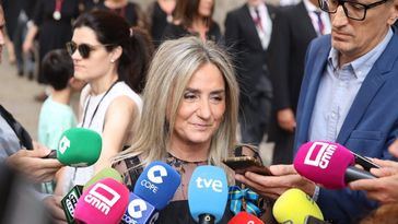 Tolón espera que toledanos y visitantes disfruten del Corpus, "un día lleno de sentimientos"