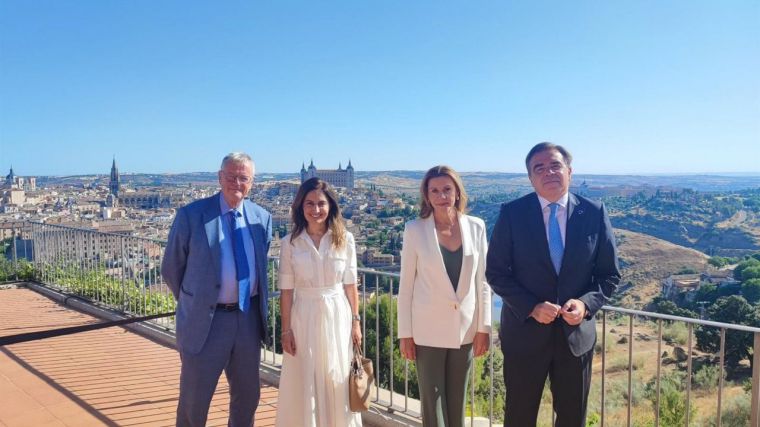 Cospedal achaca a coyunturas políticas internas las resistencias de España al acuerdo de incremento de gasto en la OTAN