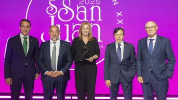 Globalcaja valora la contribución de la UCLM al desarrollo regional entregando el Premio ‘San Juan’ en el 40º aniversario de la institución académica