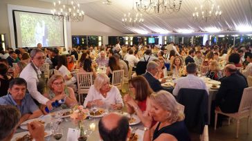 Los médicos toledanos se dan cita en la tradicional cena de su Patrona, en una noche de reencuentro y orgullo profesional
