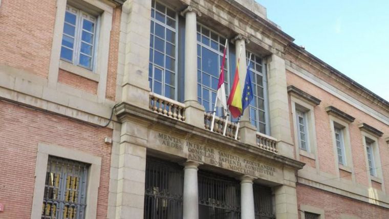 El DOCM publica la Ley de Simplificación, Agilización y Digitalización Administrativa, que entrará en vigor en 20 días