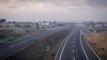 Abierta al tráfico la circulación en todos los sentidos de la A-5 y R-5 por evolución del incendio en Méntrida