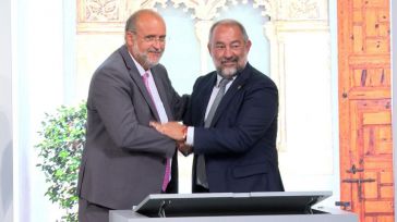 La UCLM y la Junta renuevan el convenio de la Cátedra de Gobierno Abierto y crearán un premio nacional de investigación