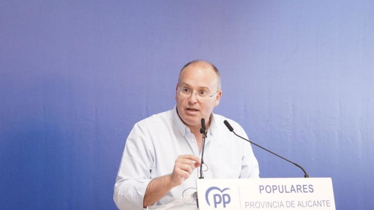 Tellado pide al PP 'tener cuidado' con Sánchez: 'No hay nada más peligroso que un perro herido, querrá morir matando' 