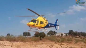 Castilla-La Mancha envía dos helicópteros B-3 para colaborar en la extinción del incendio declarado en el sur de Ávila