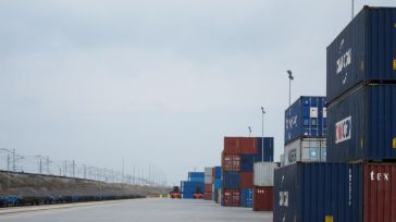 Los precios de las exportaciones industriales suben un 0,6% en junio y los de importaciones bajan un 2,1%