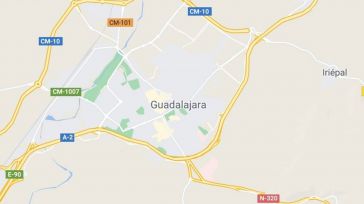 Fallece un hombre de 88 años al ser atropellado por un turismo mientras caminaba por la A-2 en Guadalajara
