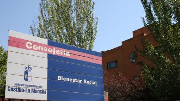CLM retrasa la entrada en vigor del decreto que regula la participación económica de los beneficiairos del sistema de atención a la dependencia