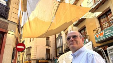 Juan Marín: “Los toldos de la calle del Comercio se han instalado a petición de los toledanos y ampliaremos esta iniciativa a otros barrios”