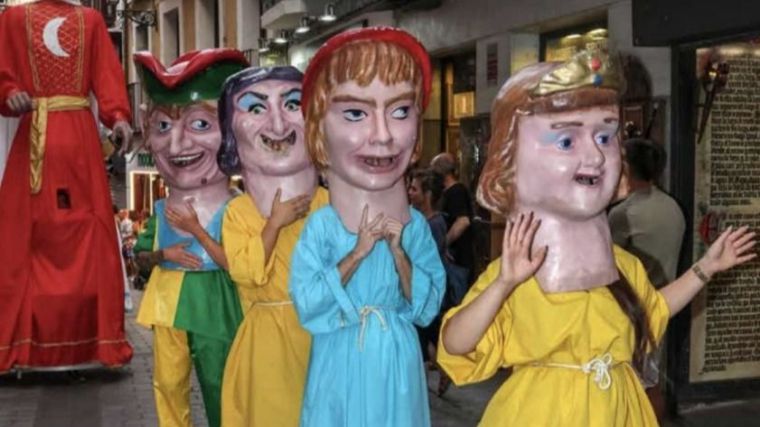 La plaza del Ayuntamiento de Toledo acoge el inicio de la Feria y Fiestas de agosto 2025
