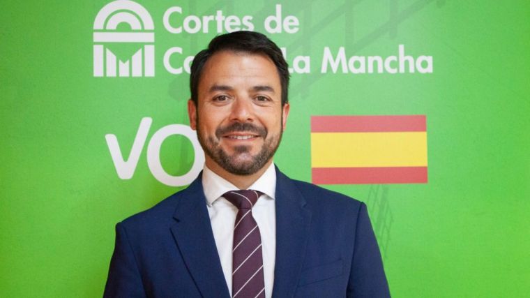Vox culpa a Page de la pérdida de población en CLM y de convertirla en 'una de la regiones con menor apego territorial'