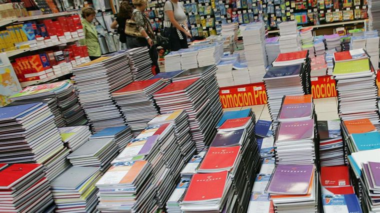 Los castellanomanchegos gastarán 267 euros de media en la vuelta al cole