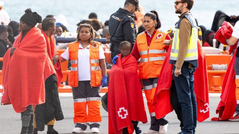 El Gobierno aprobará este martes un real decreto que detallará la capacidad de acogida de menores migrantes de las CCAA
