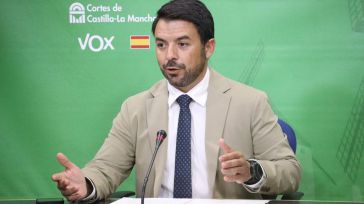 Vox lamenta que las Cortes no debatan prohibir el velo islámico y la fiesta del cordero: "Sus fiestas, en sus países"