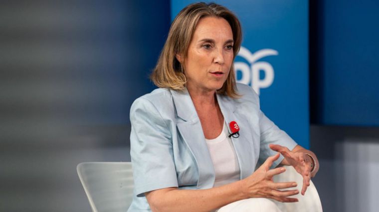 Gamarra responde a Page que los 'barones' del PP son 'autónomos' y defienden 'lo que es justo' al rechazar la quita de deuda