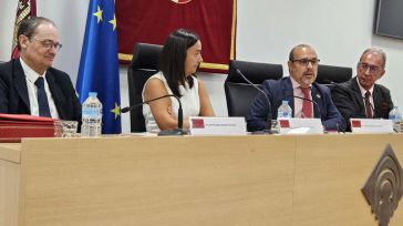 Bellido pide una reflexión sobre las "narrativas de odio" tras los mensajes "injuriosos" de Vox en el pleno
 