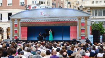 La plaza Mayor de Almagro se convertirá el próximo sábado en escenario de un gran recital lírico con la llegada de la ‘Carroza del Teatro Real’