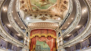 El archivero municipal, el Festival Celestina, el actor José Luis Gómez y la Asociación AITENSO, premios especiales del Teatro de Rojas