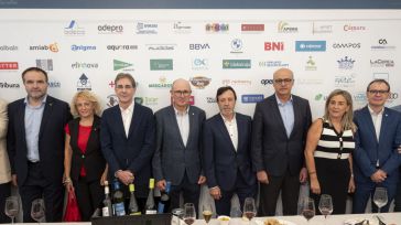 Globalcaja acompaña a FEDA en su brindis de Feria y reafirma su apoyo al tejido empresarial