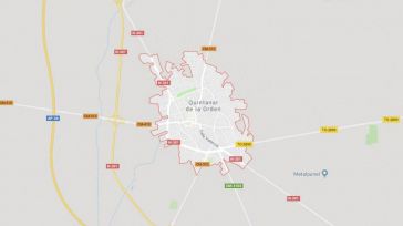 Alarma en Quintanar de la Orden por el incendio de un taller mecánico que ya se ha extendido a otra nave