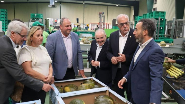 La Junta destaca el compromiso de Mercomancha con la sostenibilidad y el territorio
