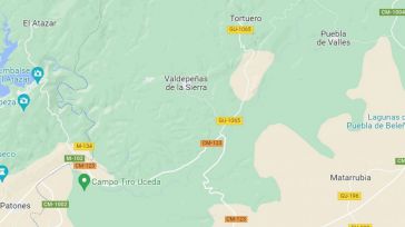 Un fallecido y un herido tras caer su turismo por un terraplén en Valdepeñas de la Sierra