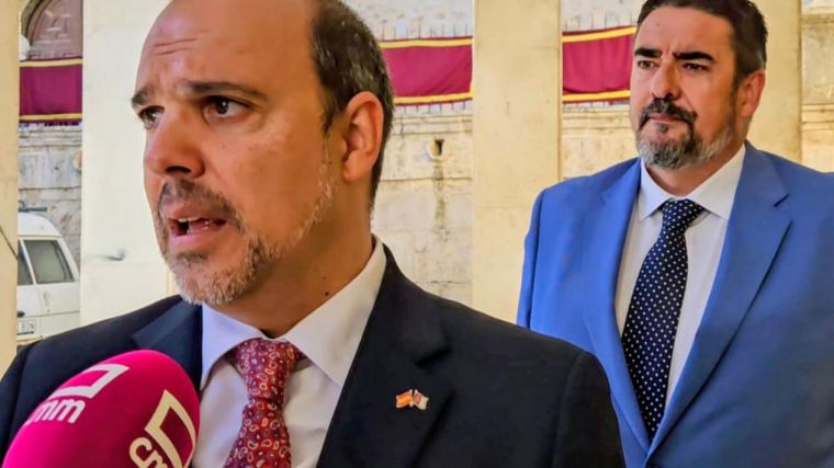 Bellido (PSOE) pide al PP que 'deje de mentir' y garantiza que con Page las urgencias rurales 'jamás se cerrarán'