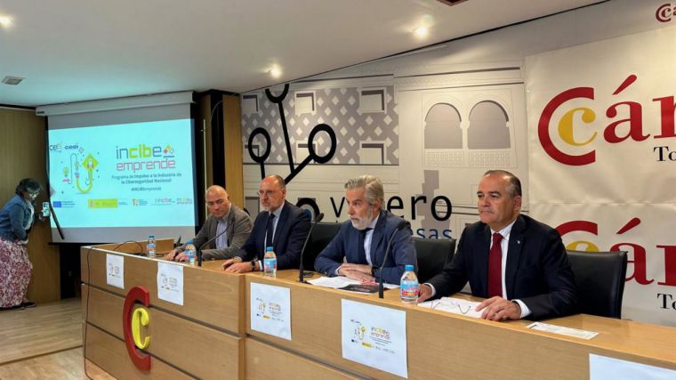Gregorio apuesta 'por el talento y la innovación' para enriquecer el tejido social y productivo de Talavera