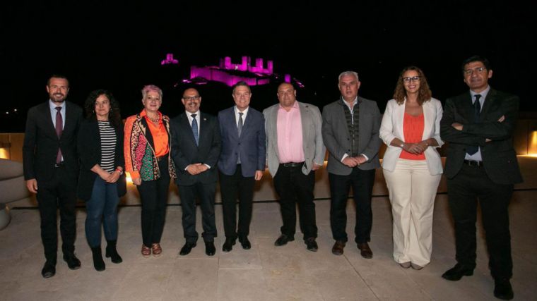 El Castillo de Molina de Aragón estrena iluminación artística: 'Será un imán para atraer el turismo'