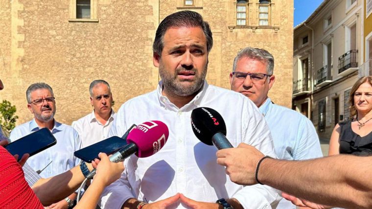 Núñez (PP) acusa a Sánchez de “demagogia” en Gaza, defiende a Ayuso y pide no politizar la justicia