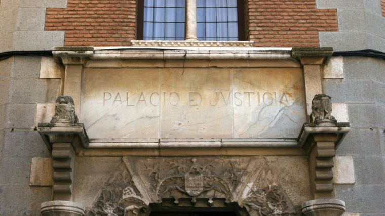 Este martes juzgan a una empleada del antiguo hospital de Toledo por revelar datos clínicos