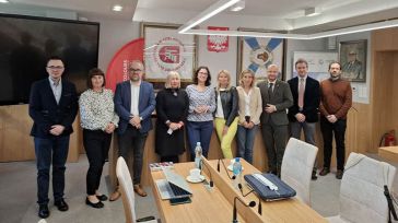 La UCLM presenta en Polonia su oferta académica y de servicios